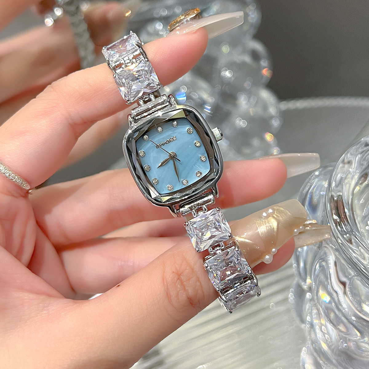 2025 High-end Kadın Izle Elmas - Luxury Watch Diamond incelemesi ve fiyatı