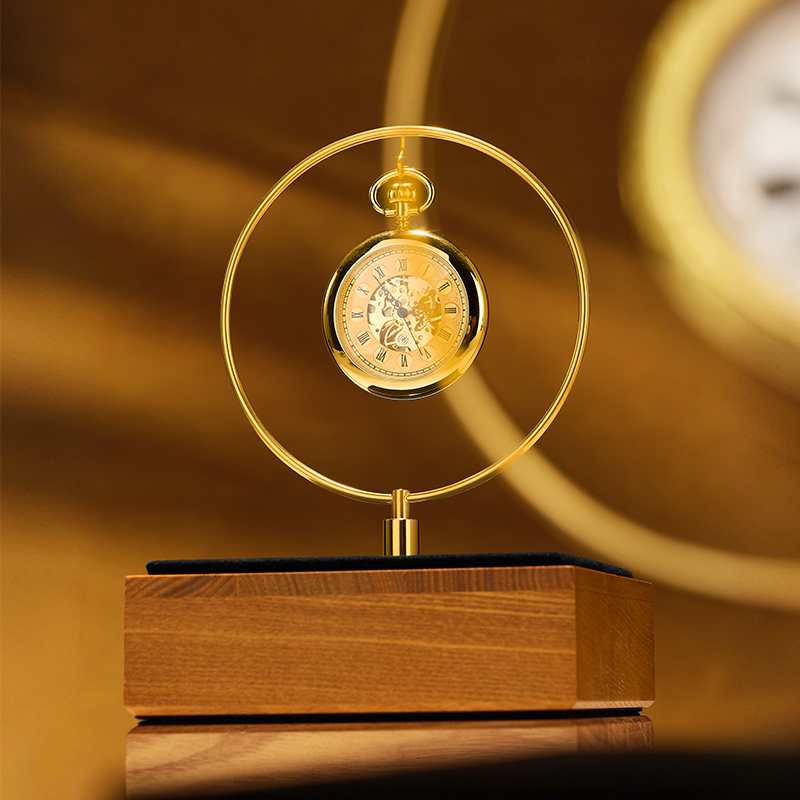 Oirlv Lüks Cep Saati Sergi Sta - Luxury Watch Holder incelemesi ve fiyatı