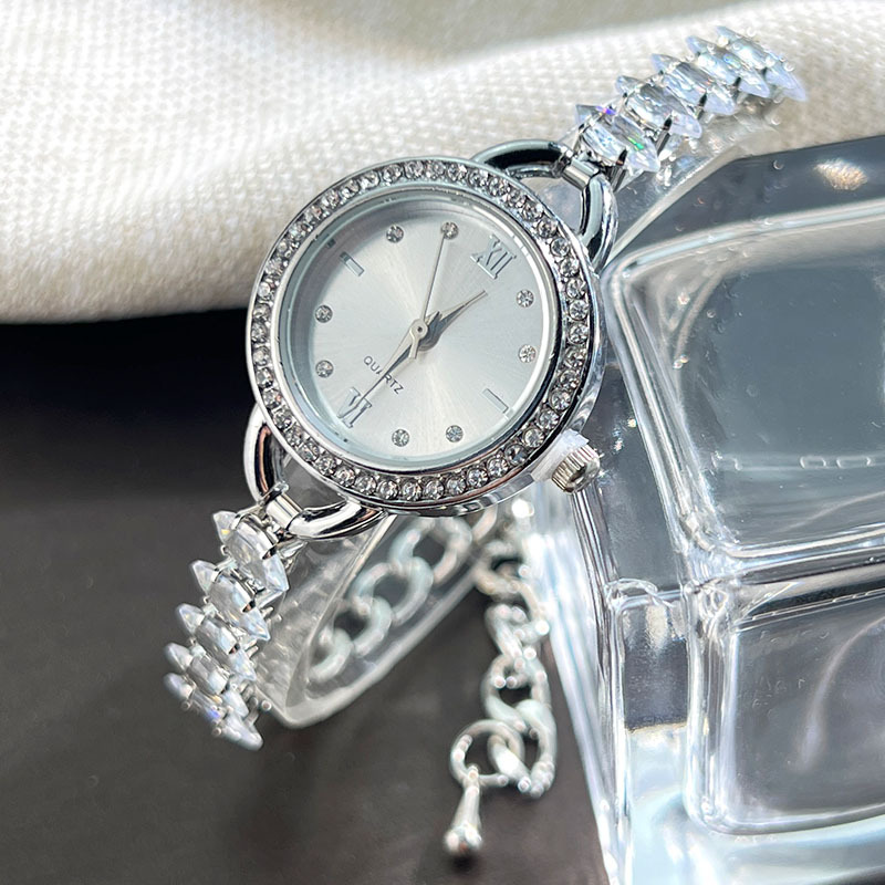 UTHAI CQ383 Elmas kakmalı renk - Luxury Watch Diamond incelemesi ve fiyatı