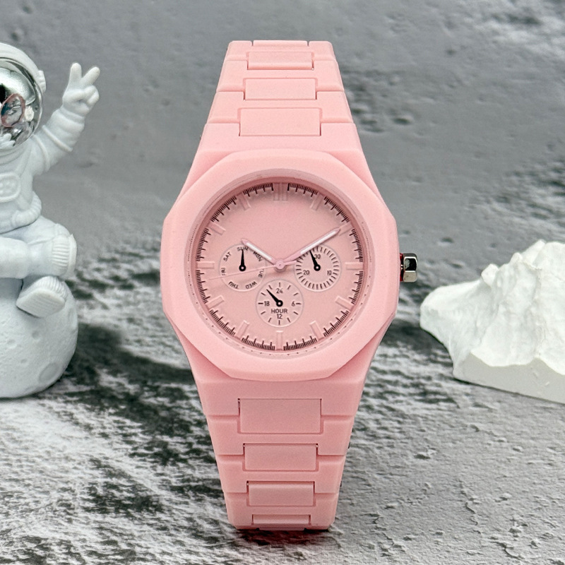 Ünlü Marka Sahte Üç Gözlü Kadr - Luxury Watch Name incelemesi ve fiyatı